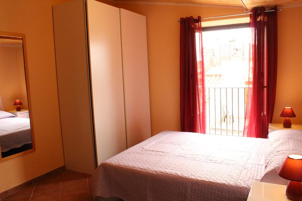 Gaia Holidays Apartments Cefalù Pokoj fotografie